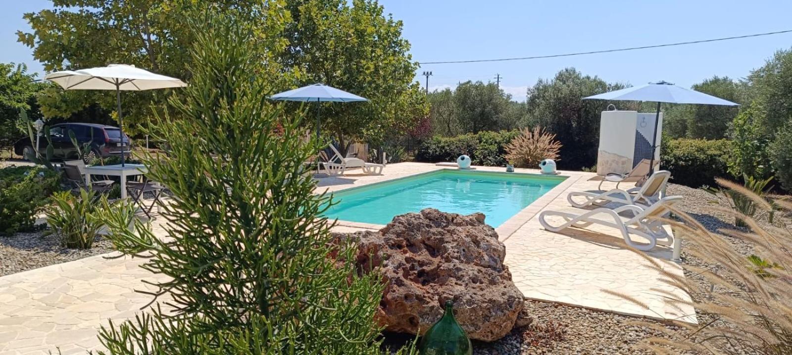 Villa Il Trullo Di Heidi Ostuni Exterior foto